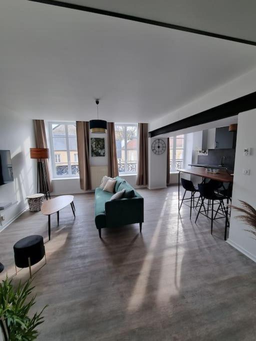 Appartement Jungle- Hypercentre -Charleville Экстерьер фото